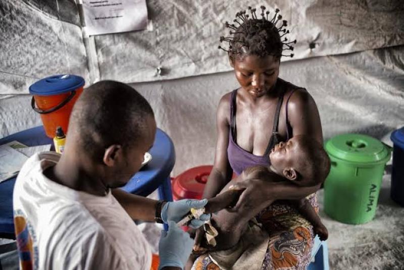 RDC-Tshuapa : la rougeole provoque des morts suite aux inondations.