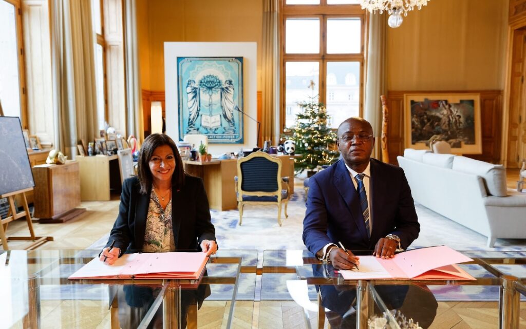 Retombées de la table ronde de Paris: Gentiny Ngobila arraché un accord sur la gestion des déchets à Kinshasa.