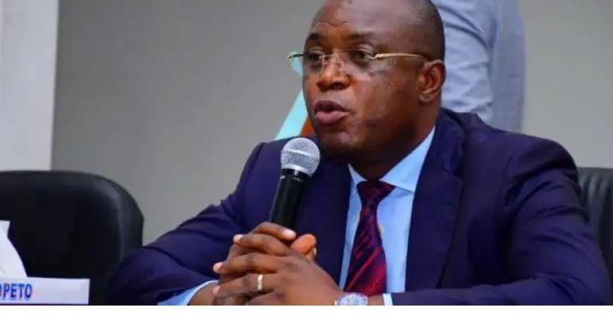 Kinshasa : Gentiny Ngobila renouvelle son équipe gouvernementale.