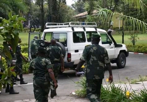 Détournement au sein de l’armée : Neuf officiers identifiés et livrés à la justice.